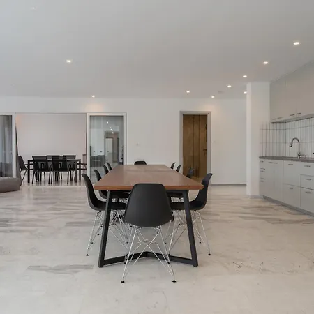 The Grand House Apartment *