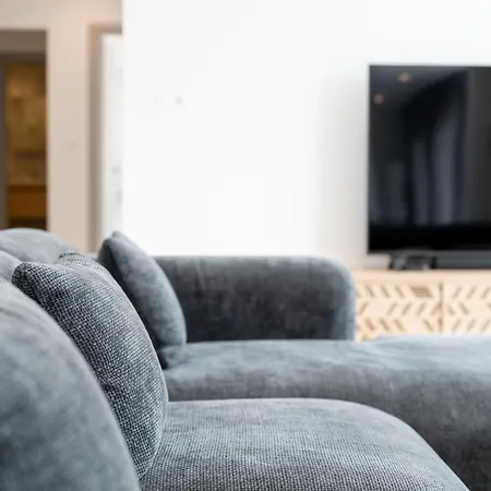 The Grand House Apartment *