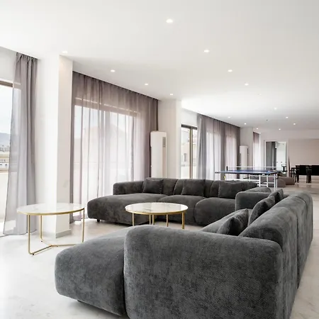 Apartment The Grand House