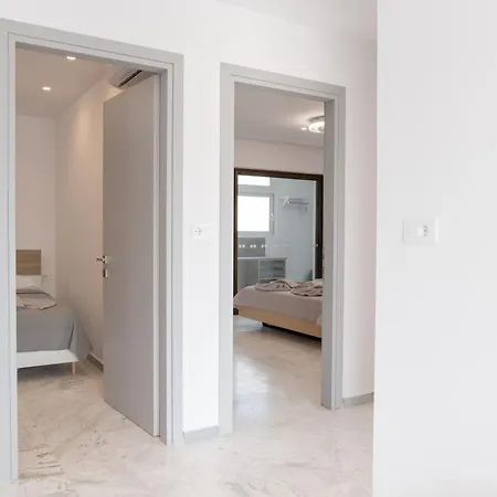 The Grand House Apartment *